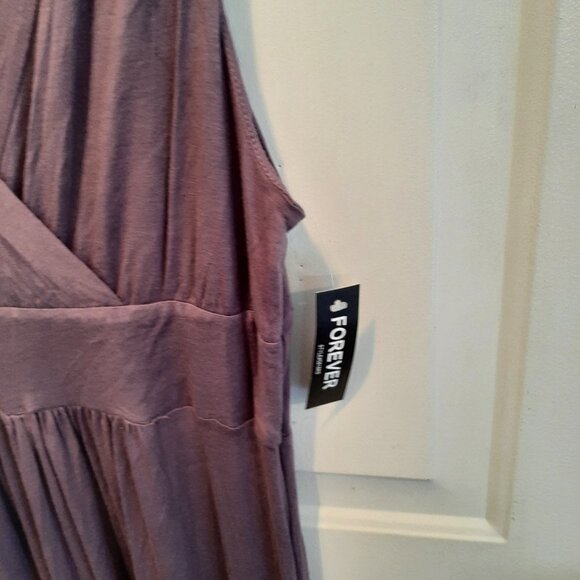 'Forever' Sleeveless Maxi Dress; Empire Waist; Size L; NWT; Heather Plum; V-neck - Picture 3 of 5